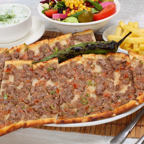 Kuşbaşılı Pide